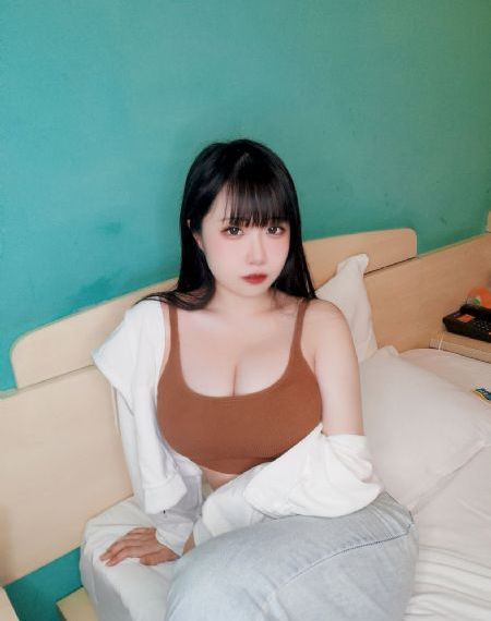 观看老女人囗交_BD版国语迅雷下载