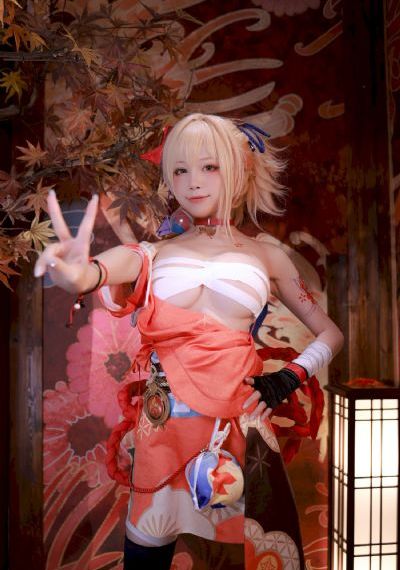 日韩美女更多精品_高清在线播放