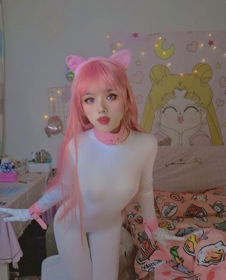 欧美美女被爆肏视频在线观看_DVDHD高清在线观看