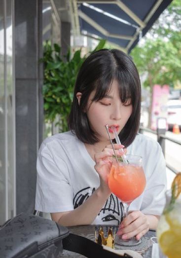 国产成人艳妇aa视频在线_1080P高清视频播放