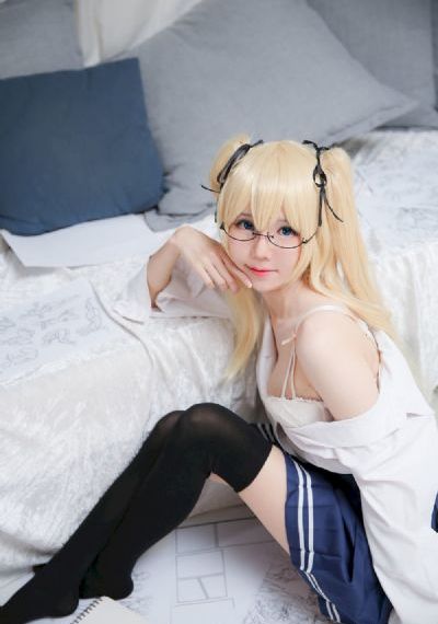 亚洲精品美女久久久久久久久久_欧美在线观看