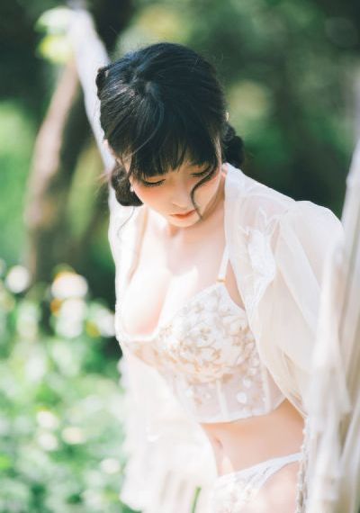 亚欧无码在线看_超清超清在线观看
