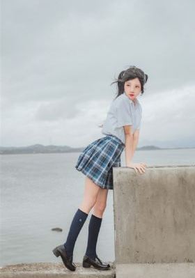 国产综合无码一区二区色蜜蜜_影视大全免费在线观看播放